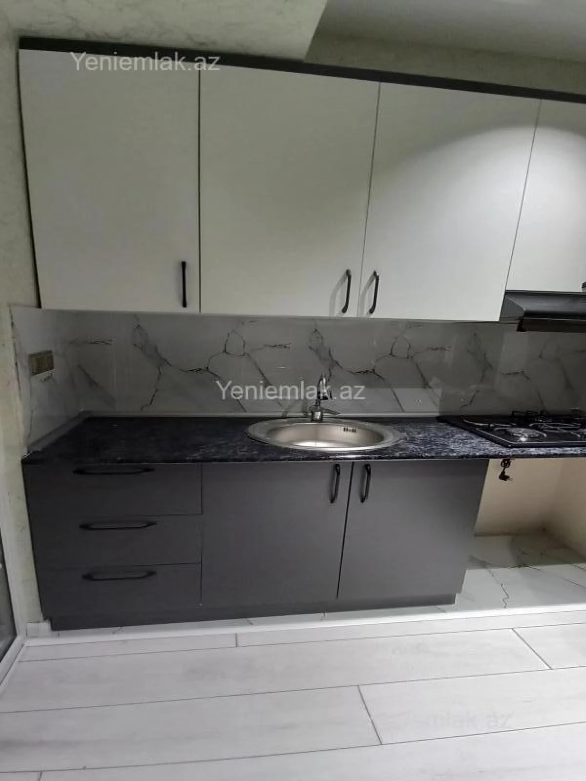 Satılır 2 otaqlı yeni tikili 50 m²