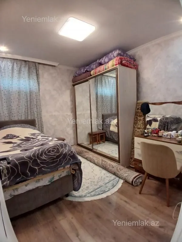 Satılır 3 otaqlı həyət evi 52 m²