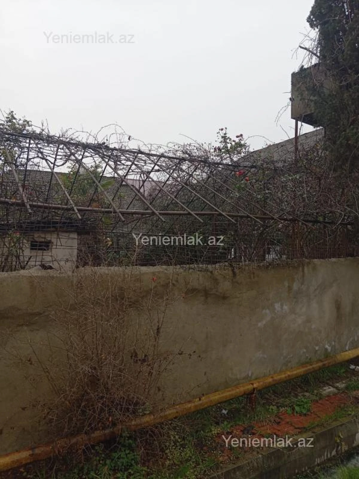 Satılır 6 otaqlı həyət evi 185.8 m²