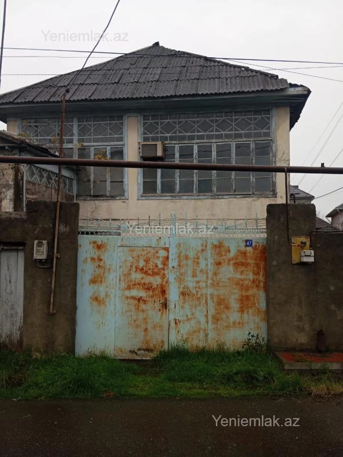 Satılır 6 otaqlı həyət evi 185.8 m²