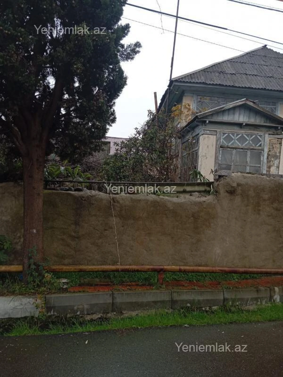 Satılır 6 otaqlı həyət evi 185.8 m²