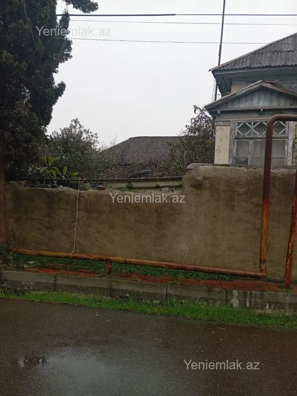 Satılır 6 otaqlı həyət evi 185.8 m²