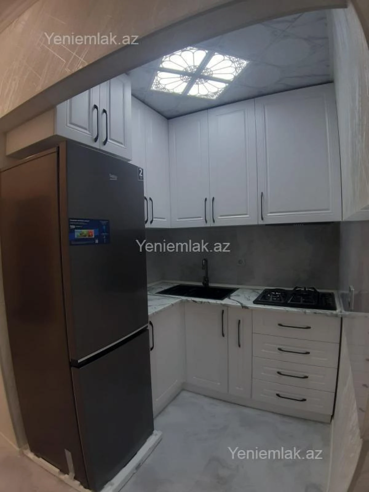 Satılır 2 otaqlı yeni tikili 52 m²