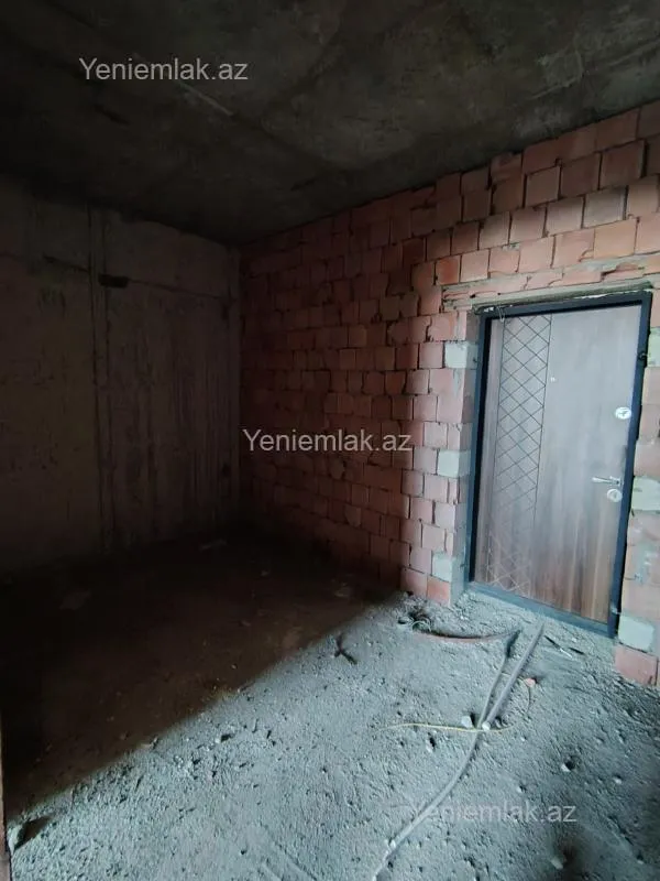 Satılır 2 otaqlı yeni tikili 74 m²