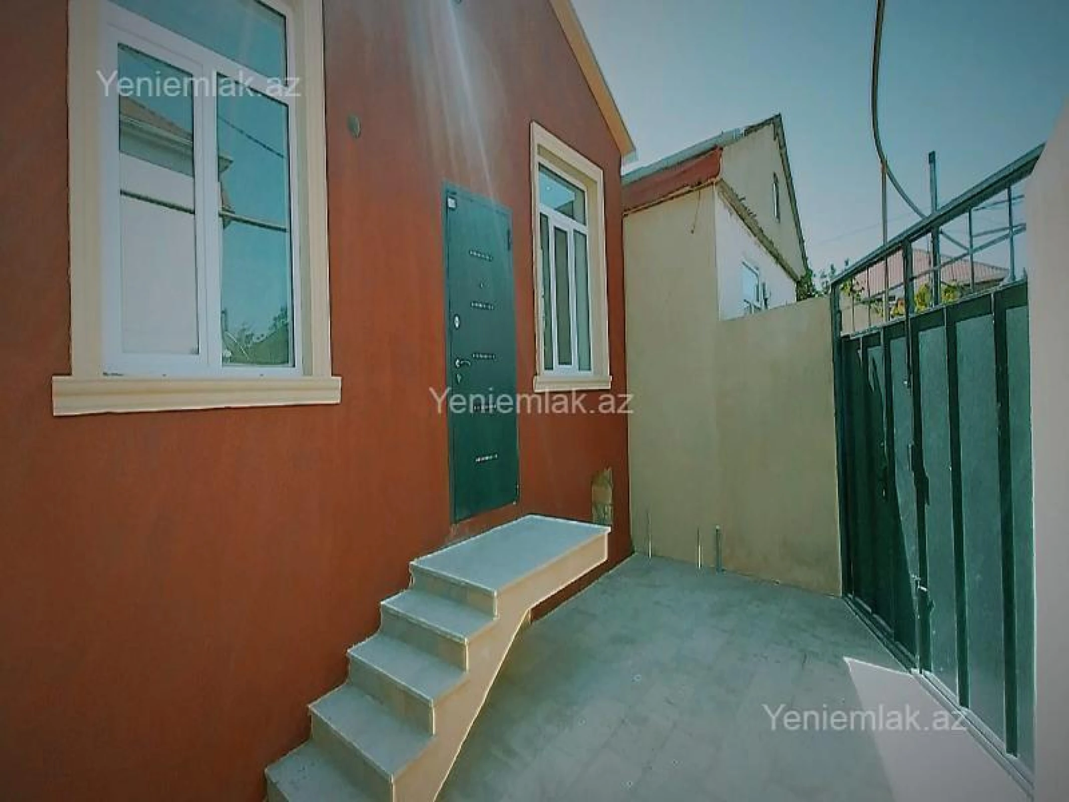Satılır 3 otaqlı həyət evi 70 m²
