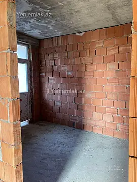 Satılır 3 otaqlı yeni tikili 84.5 m²