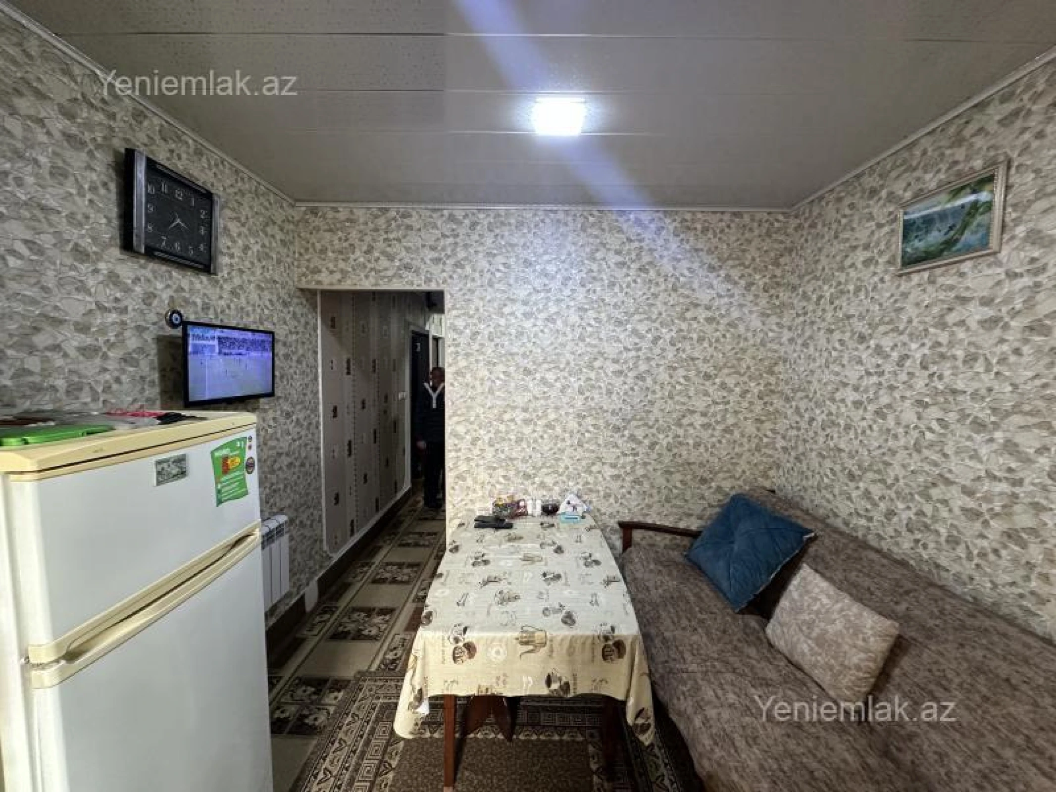 Satılır 2 otaqlı köhnə tikili 61 m²