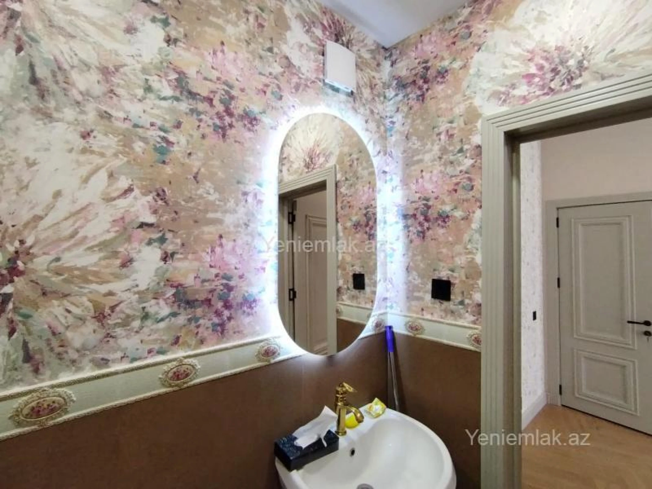 Satılır 4 otaqlı həyət evi 200 m²