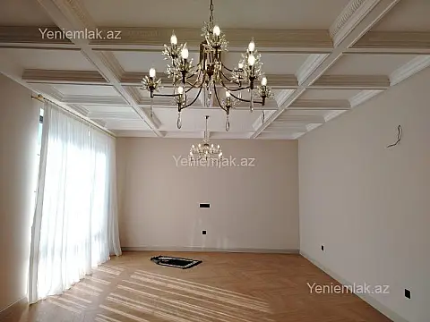 Satılır 4 otaqlı həyət evi 200 m²