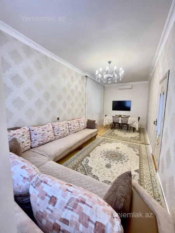Satılır 6 otaqlı həyət evi 112 m²
