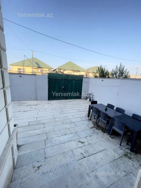Satılır 6 otaqlı həyət evi 112 m²
