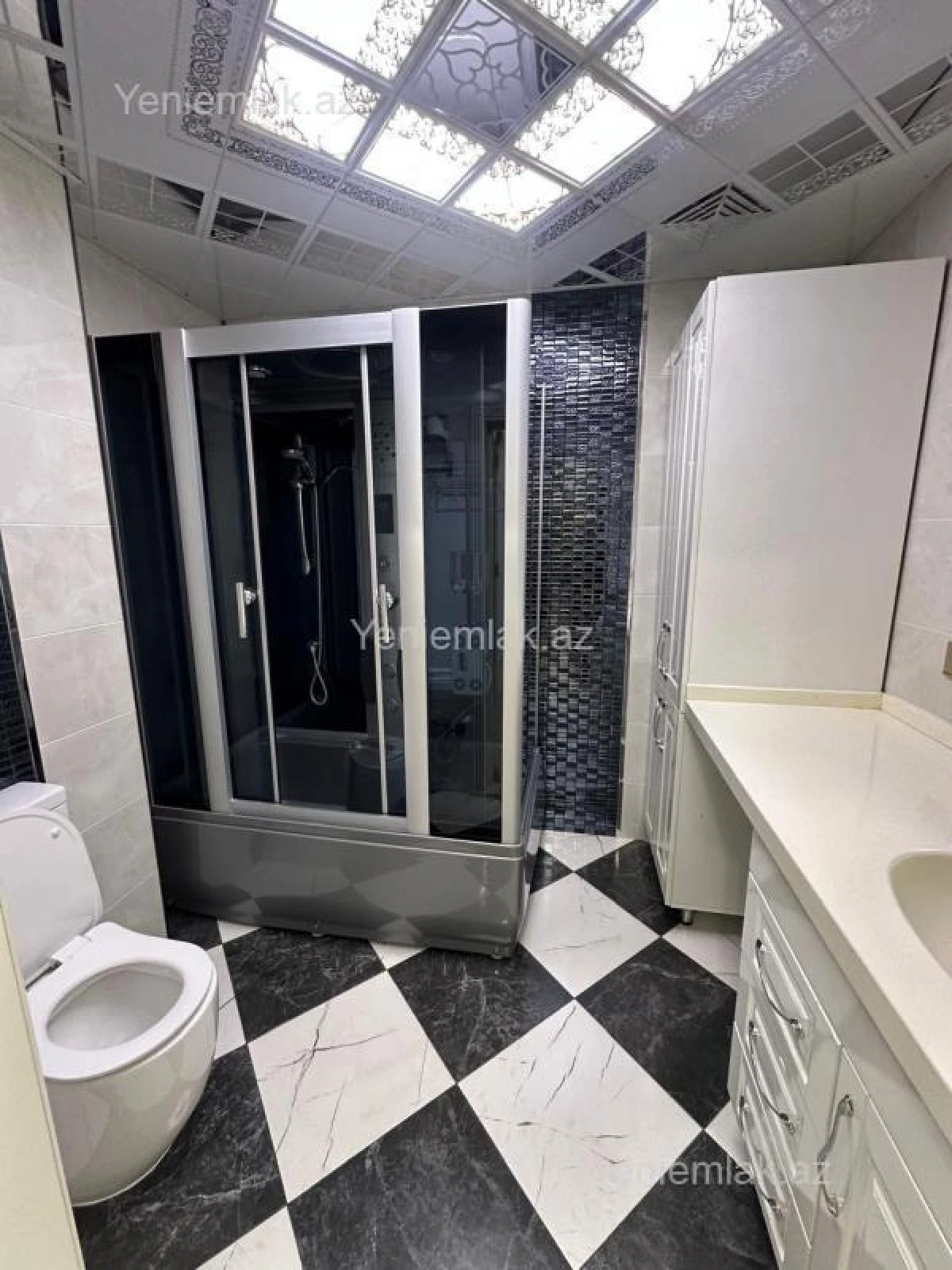 Satılır 4 otaqlı yeni tikili 150 m²