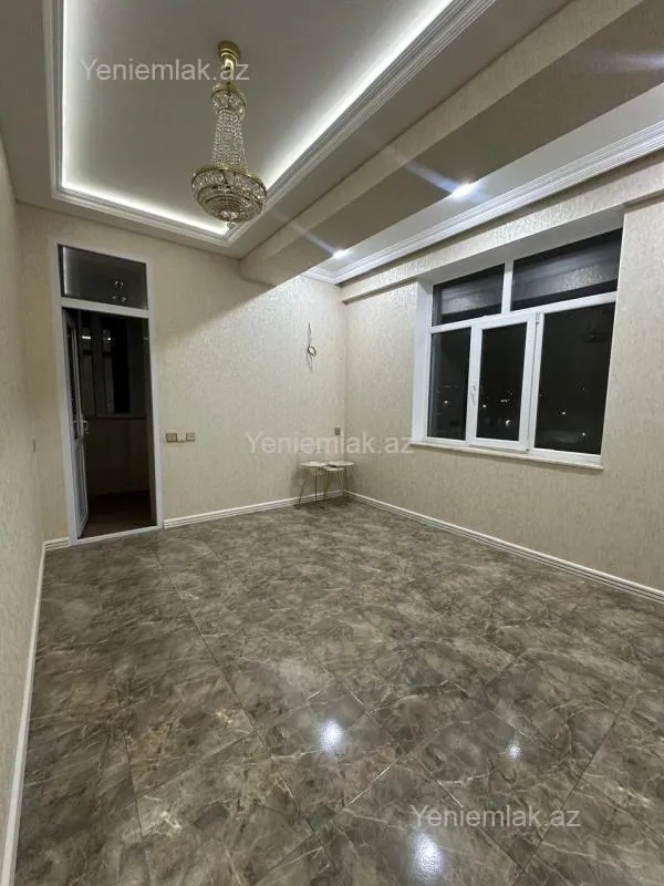 Satılır 4 otaqlı yeni tikili 150 m²