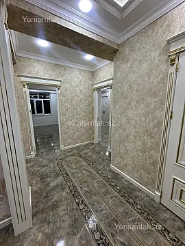 Satılır 4 otaqlı yeni tikili 150 m²