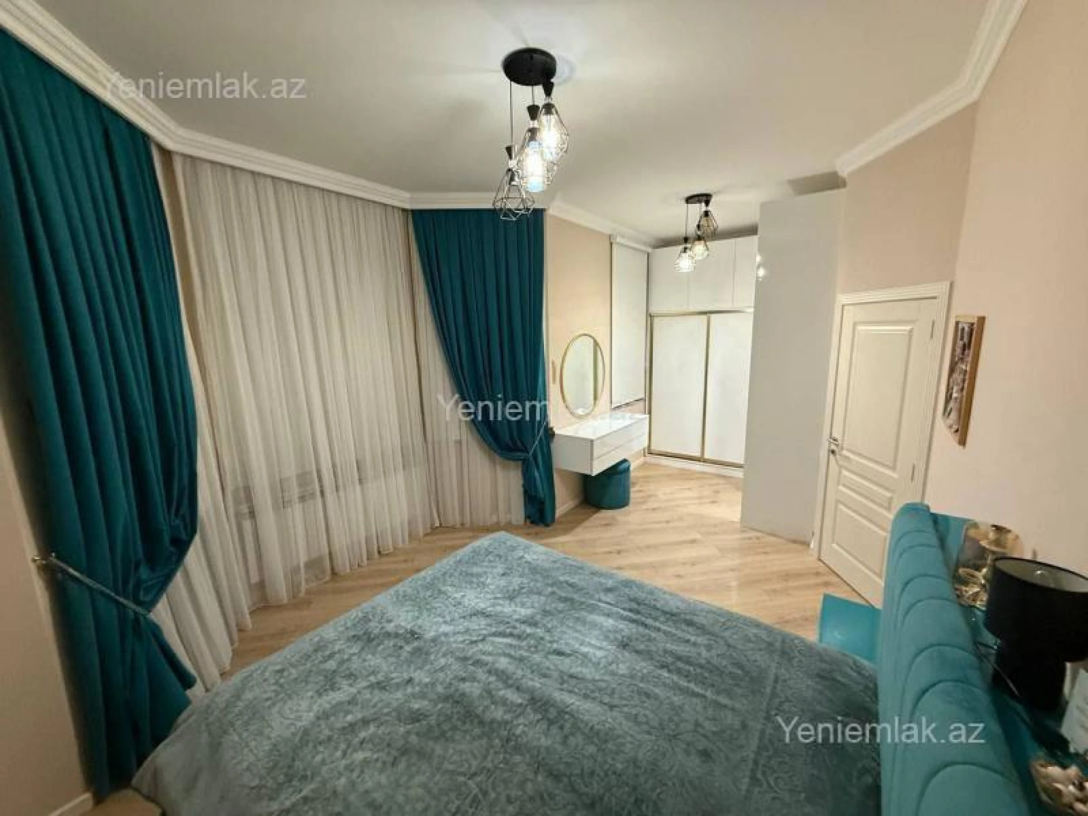 Satılır 4 otaqlı həyət evi 150 m²