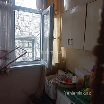 Satılır 2 otaqlı köhnə tikili 47 m²