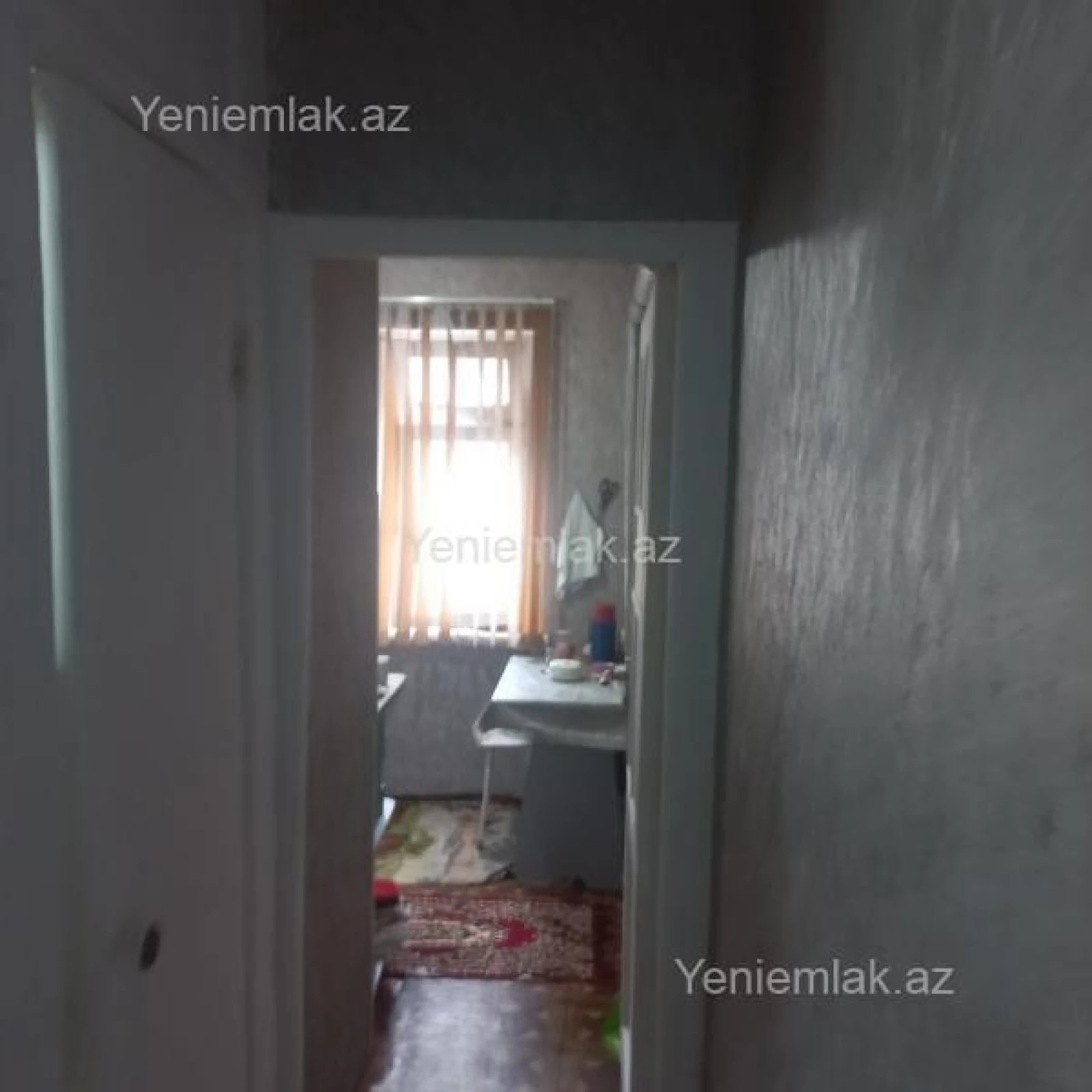 Satılır 2 otaqlı köhnə tikili 47 m²