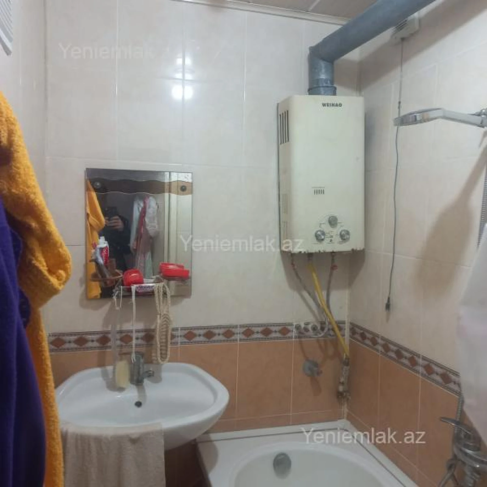 Satılır 2 otaqlı köhnə tikili 47 m²