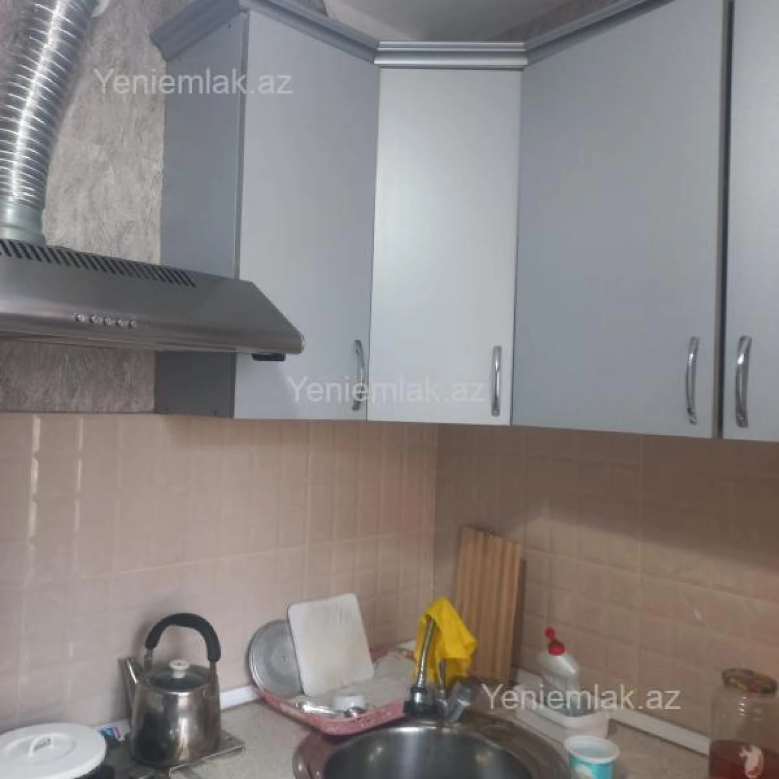 Satılır 2 otaqlı köhnə tikili 47 m²