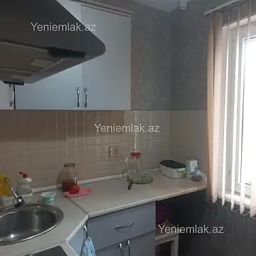 Satılır 2 otaqlı köhnə tikili 47 m²
