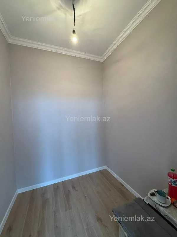 Satılır 5 otaqlı həyət evi 220 m²
