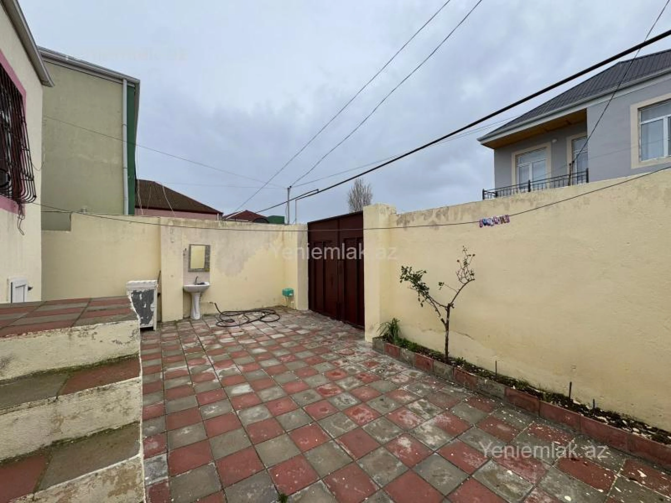 Satılır 3 otaqlı həyət evi 90 m²