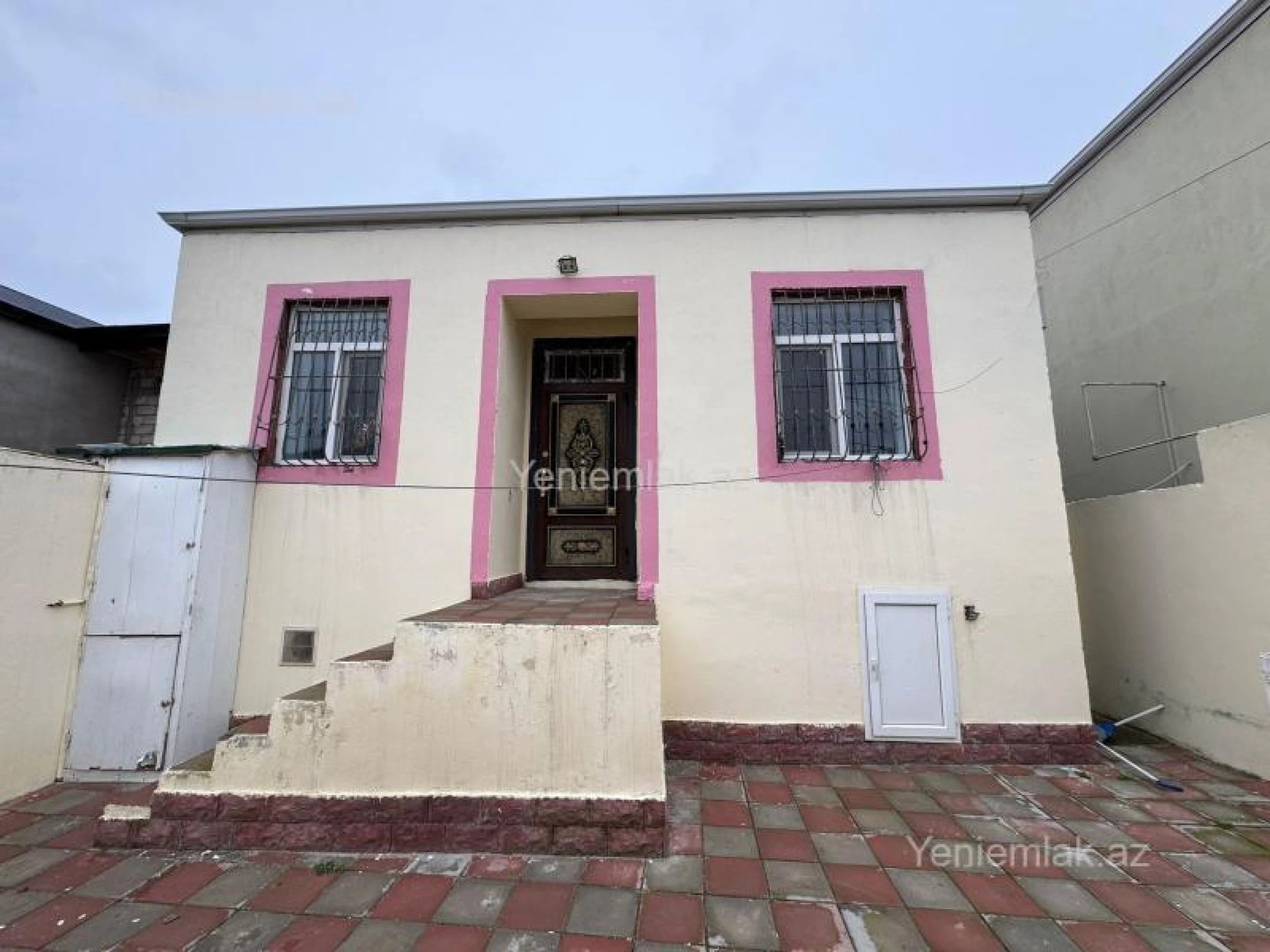 Satılır 3 otaqlı həyət evi 90 m²