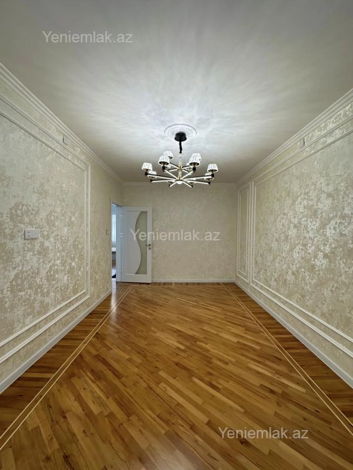 Satılır 2 otaqlı köhnə tikili 55 m²