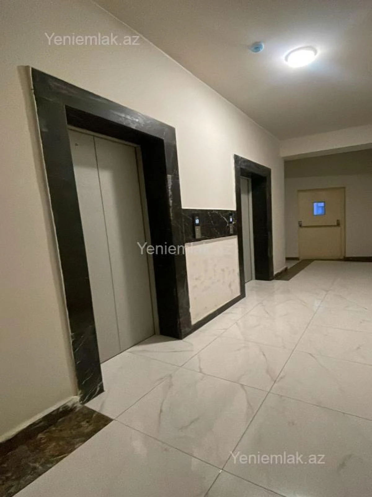 Satılır 2 otaqlı yeni tikili 70 m²