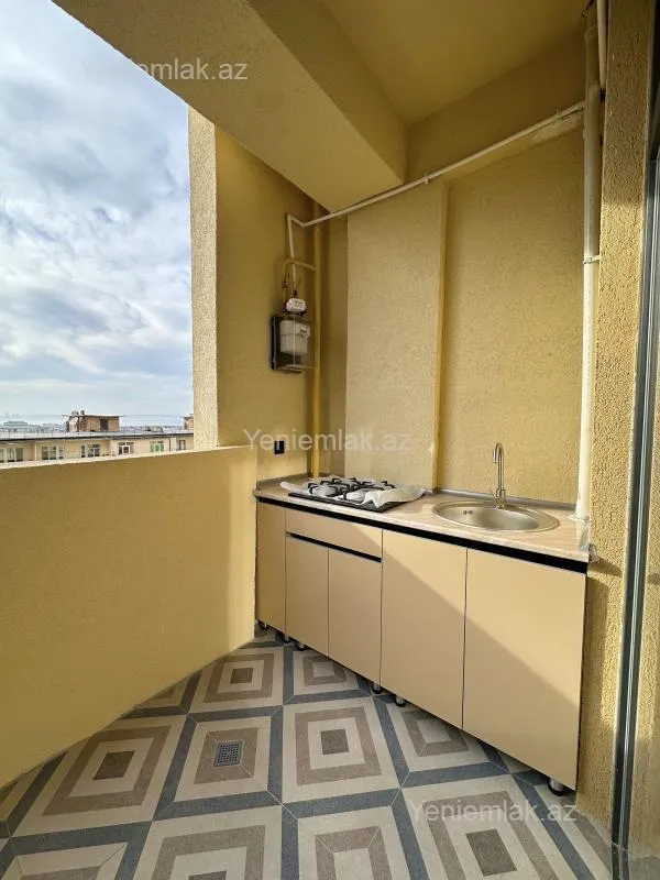 Satılır 3 otaqlı yeni tikili 70 m²