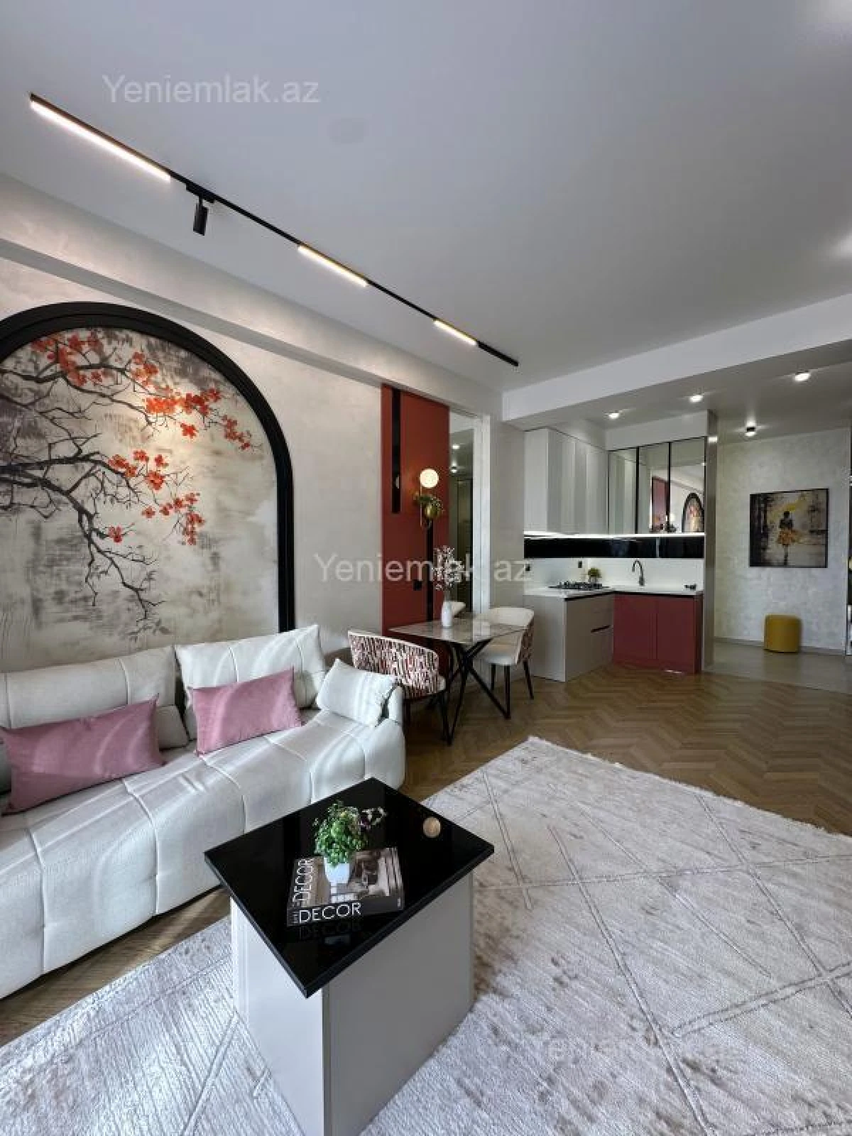 Satılır 3 otaqlı yeni tikili 70 m²