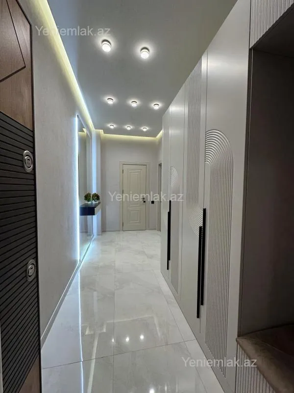 Satılır 2 otaqlı yeni tikili 55 m²