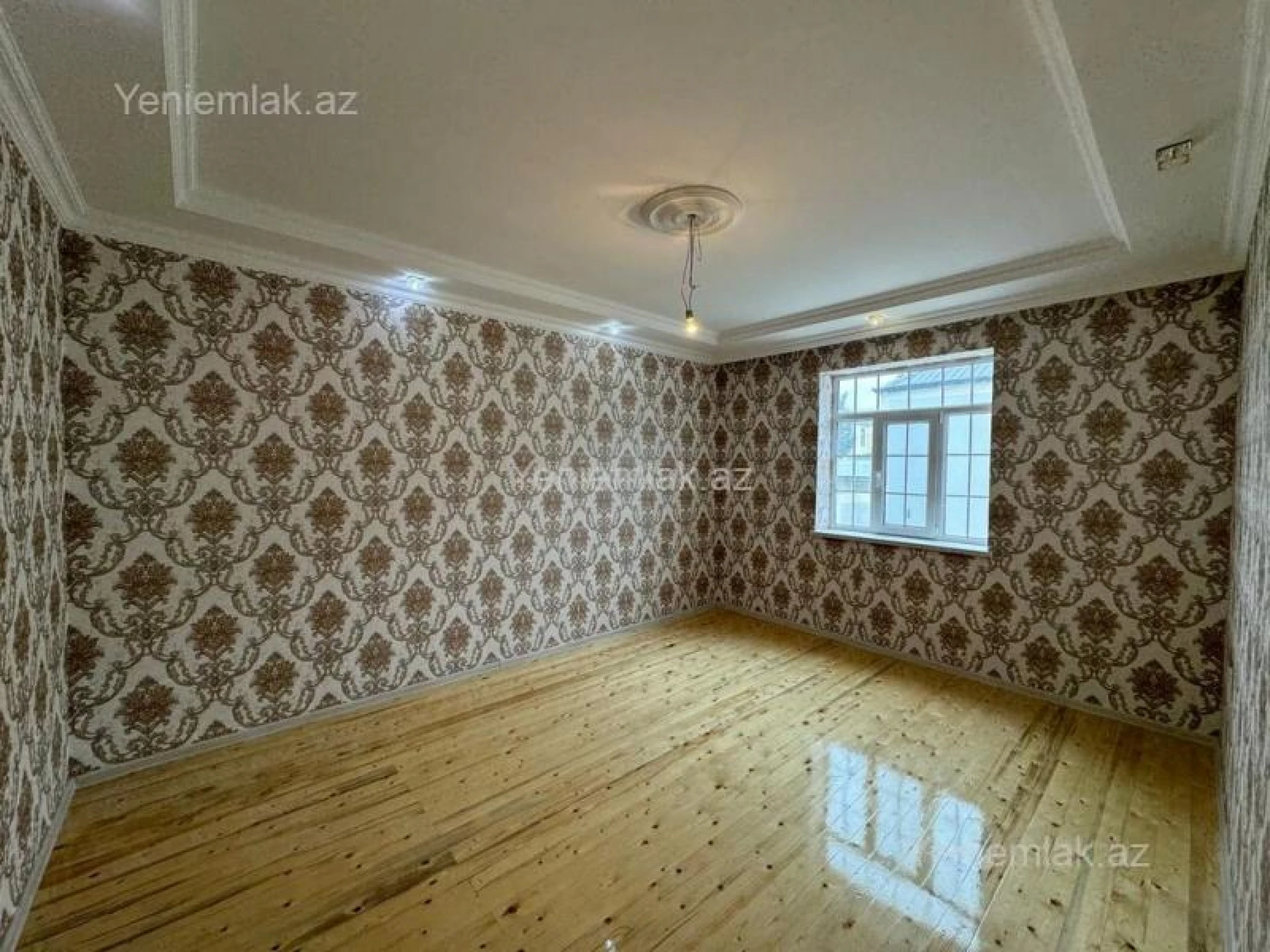 Satılır 2 otaqlı yeni tikili 50 m²