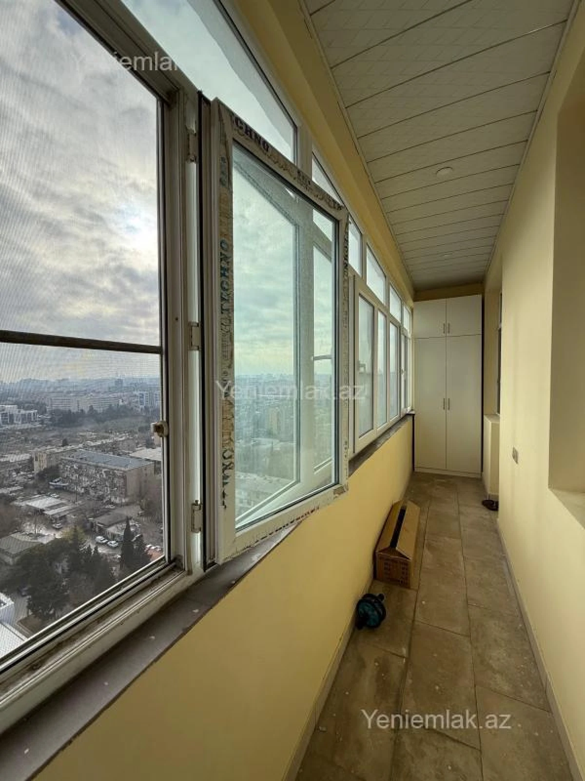 Satılır 3 otaqlı yeni tikili 100 m²