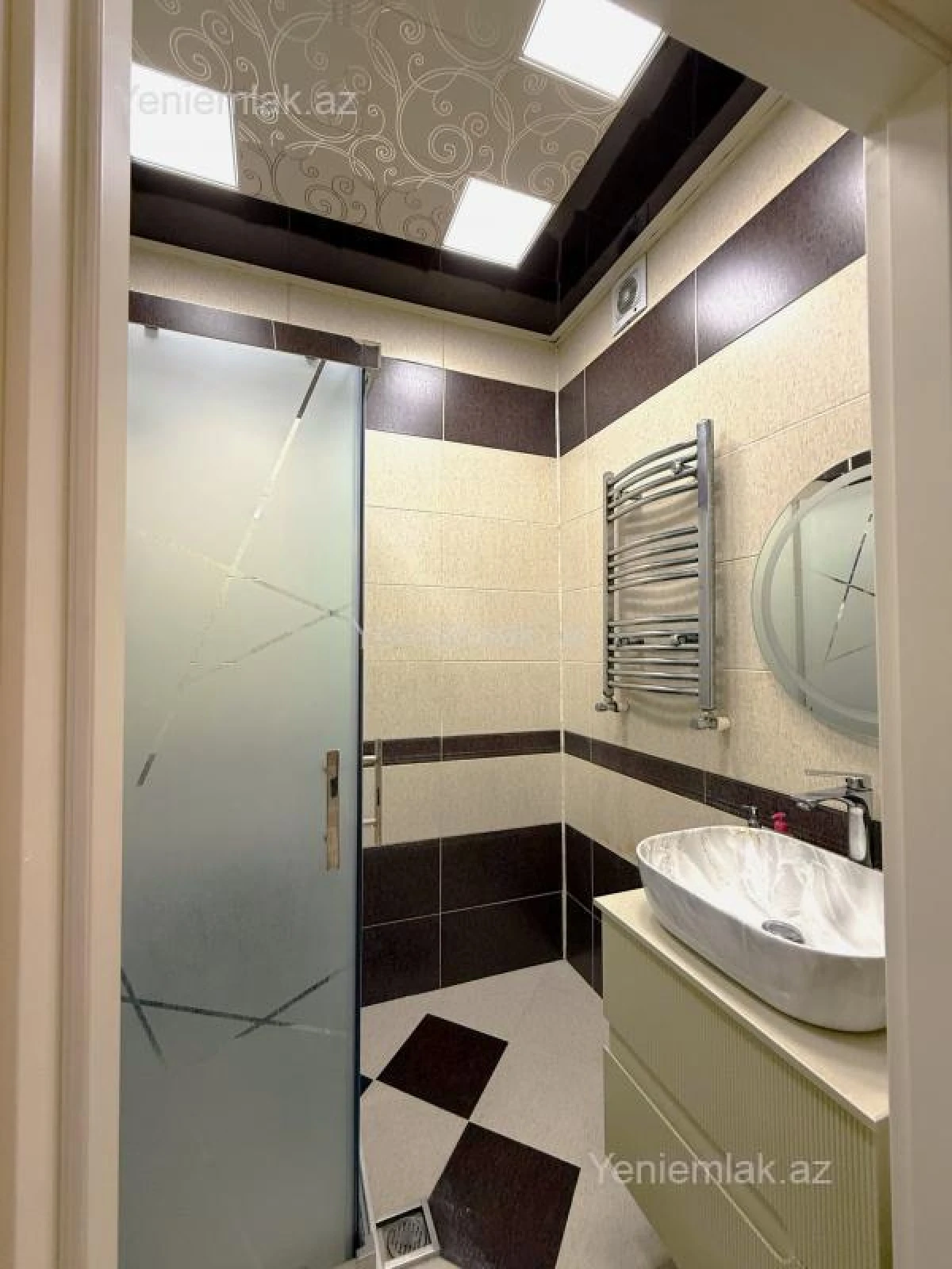 Satılır 3 otaqlı yeni tikili 100 m²