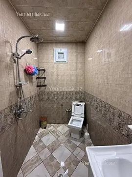 Satılır 4 otaqlı həyət evi 100 m²