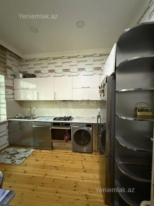 Satılır 4 otaqlı həyət evi 100 m²