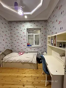 Satılır 4 otaqlı həyət evi 100 m²