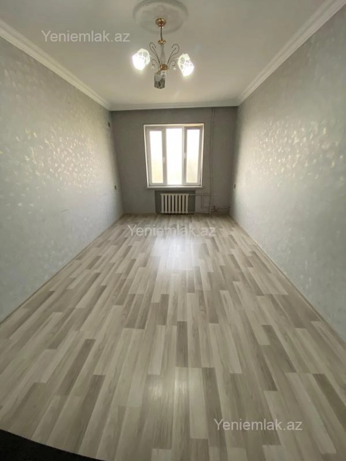 Satılır 2 otaqlı köhnə tikili 60 m²