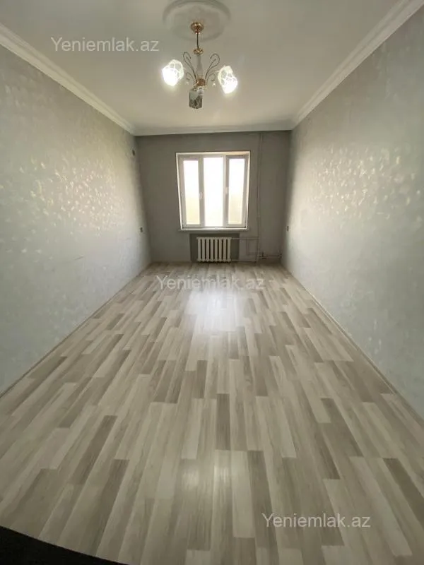 Satılır 2 otaqlı köhnə tikili 60 m²