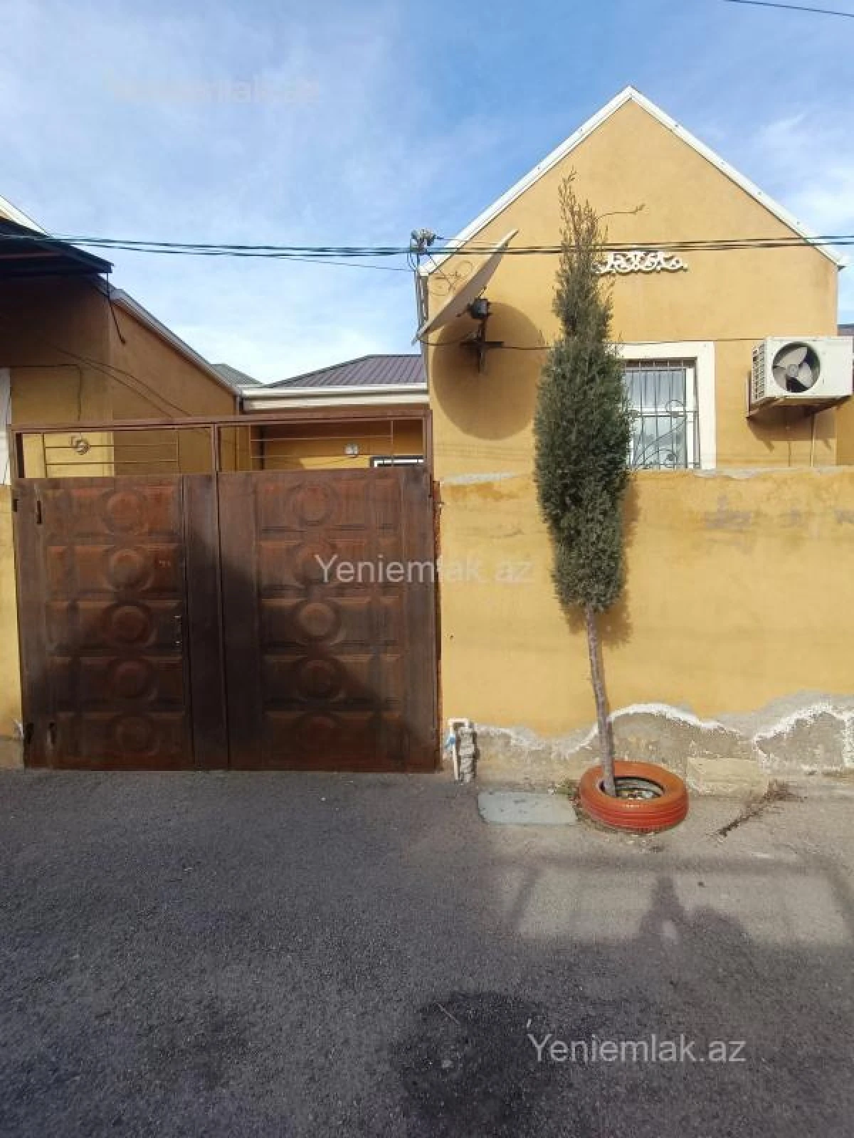 Satılır 2 otaqlı həyət evi 55 m²