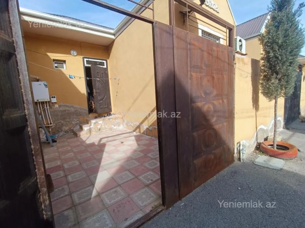 Satılır 2 otaqlı həyət evi 55 m²