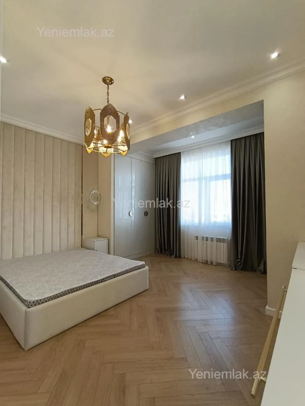 Satılır 3 otaqlı yeni tikili 80 m²