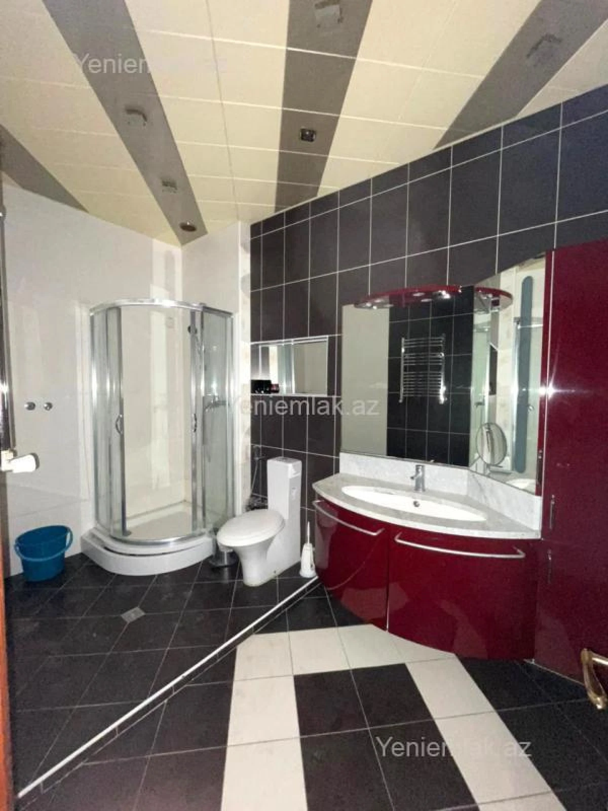 Satılır 3 otaqlı yeni tikili 138 m²