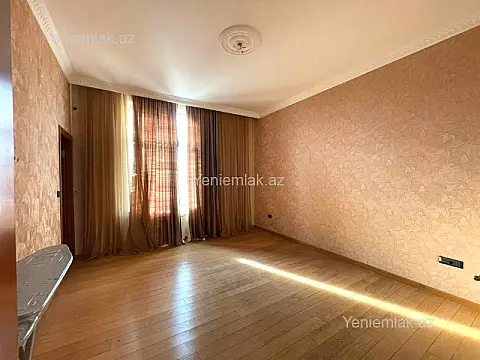 Satılır 3 otaqlı yeni tikili 138 m²