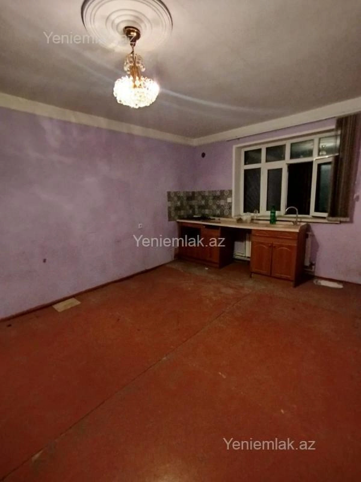 Satılır 3 otaqlı köhnə tikili 90 m²