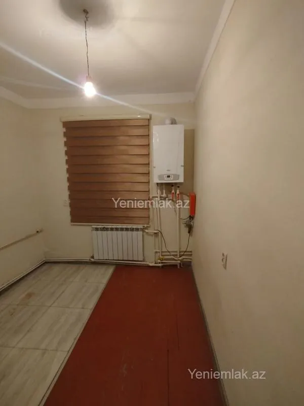 Satılır 3 otaqlı köhnə tikili 90 m²
