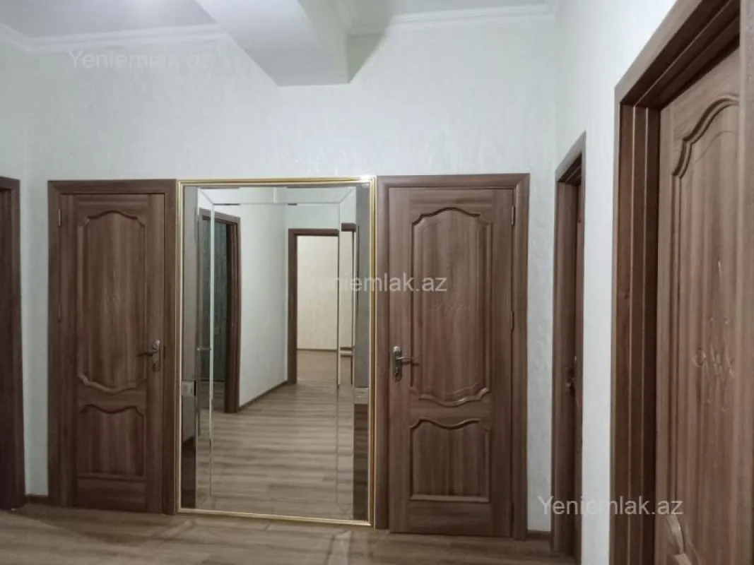 Satılır 4 otaqlı yeni tikili 120 m²