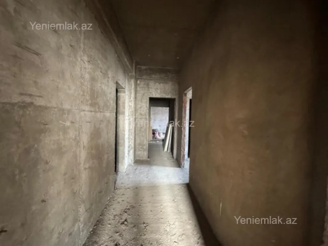 Satılır 4 otaqlı yeni tikili 219 m²