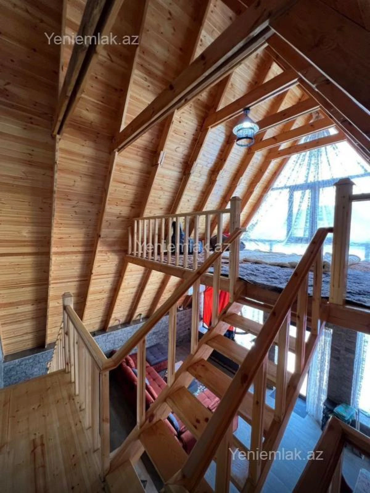 Satılır 5 otaqlı həyət evi 130 m²